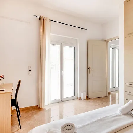 Luxury In Kalamitsi Alexandrou וילה