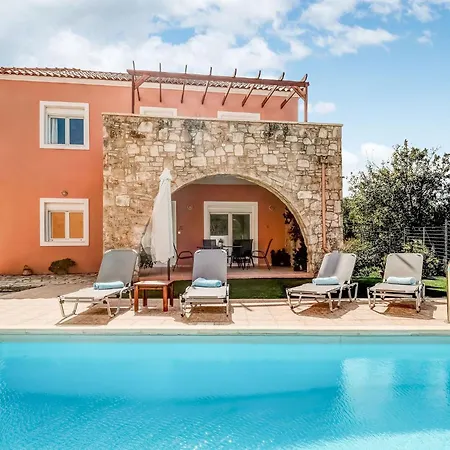Luxury In Kalamitsi Alexandrou וילה
